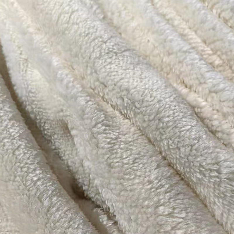 rilei Arctic fleece Fabric that keeps warm and protects against the cold is used for children's clothing, home textiles, loungewear, Christmas supplies, and composite linings 190cm/180g 1000kg