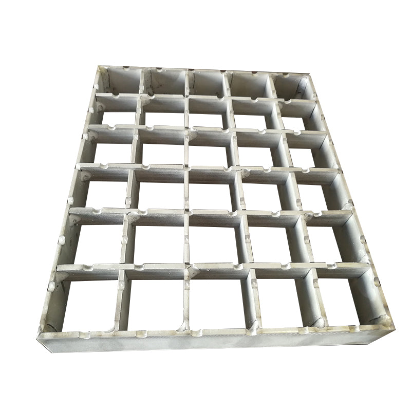 Carbon steel marine grille for rust prevention and anti-corrosion