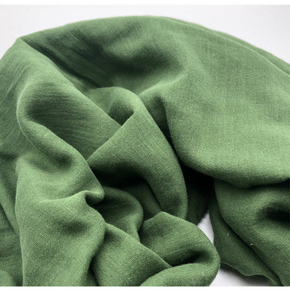 zhongchang Double-layer fabric clothing is lightweight yet retains warmth, wicking moisture and allowing breathability. C40*C40 120*100 57/58"(Please consult customer service for pricing)